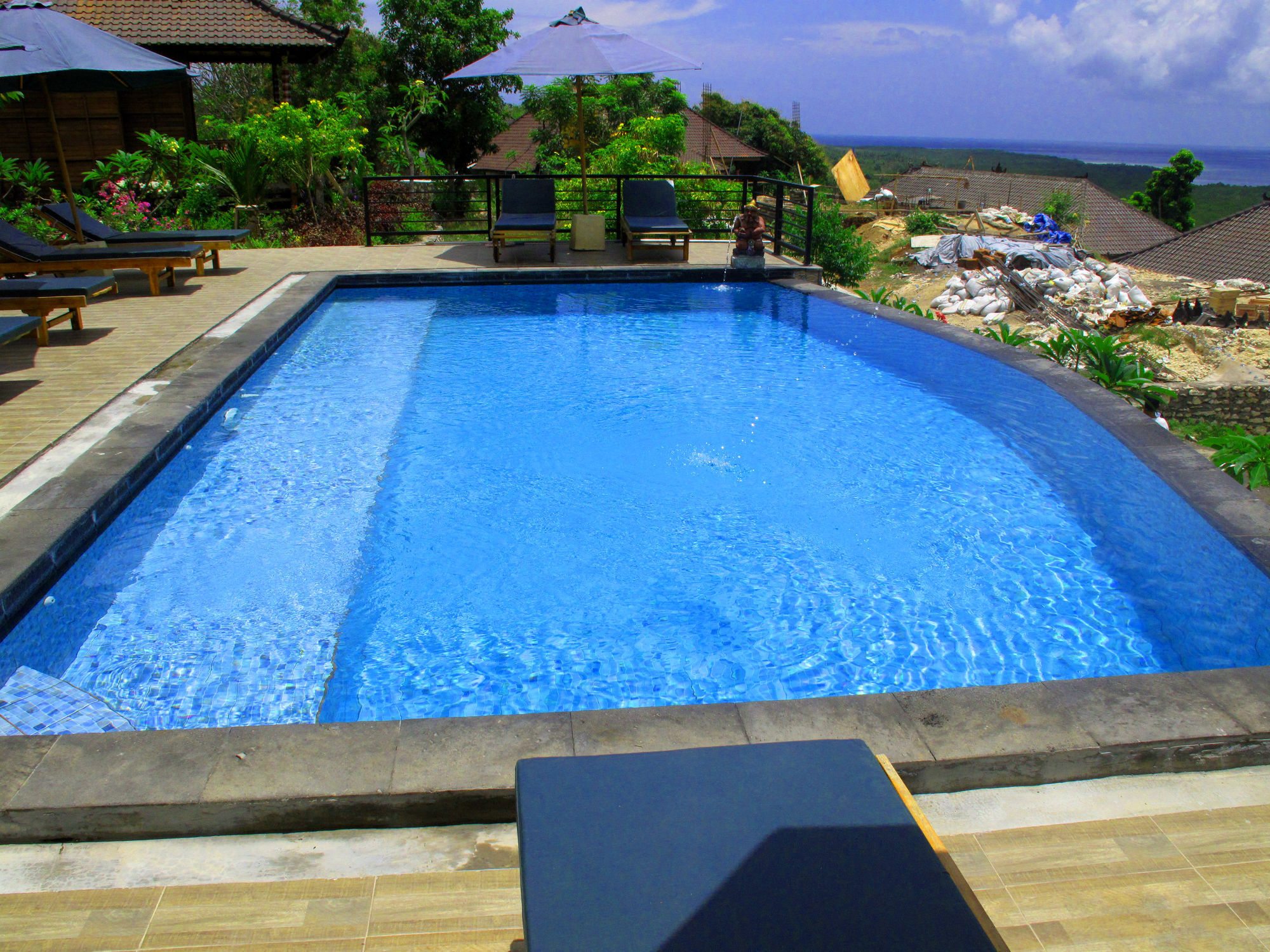 Hotel Dmas Huts Lembongan Exterior foto